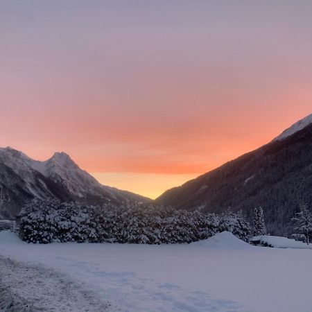 Arlalps Apart Pettneu am Arlberg Eksteriør bilde